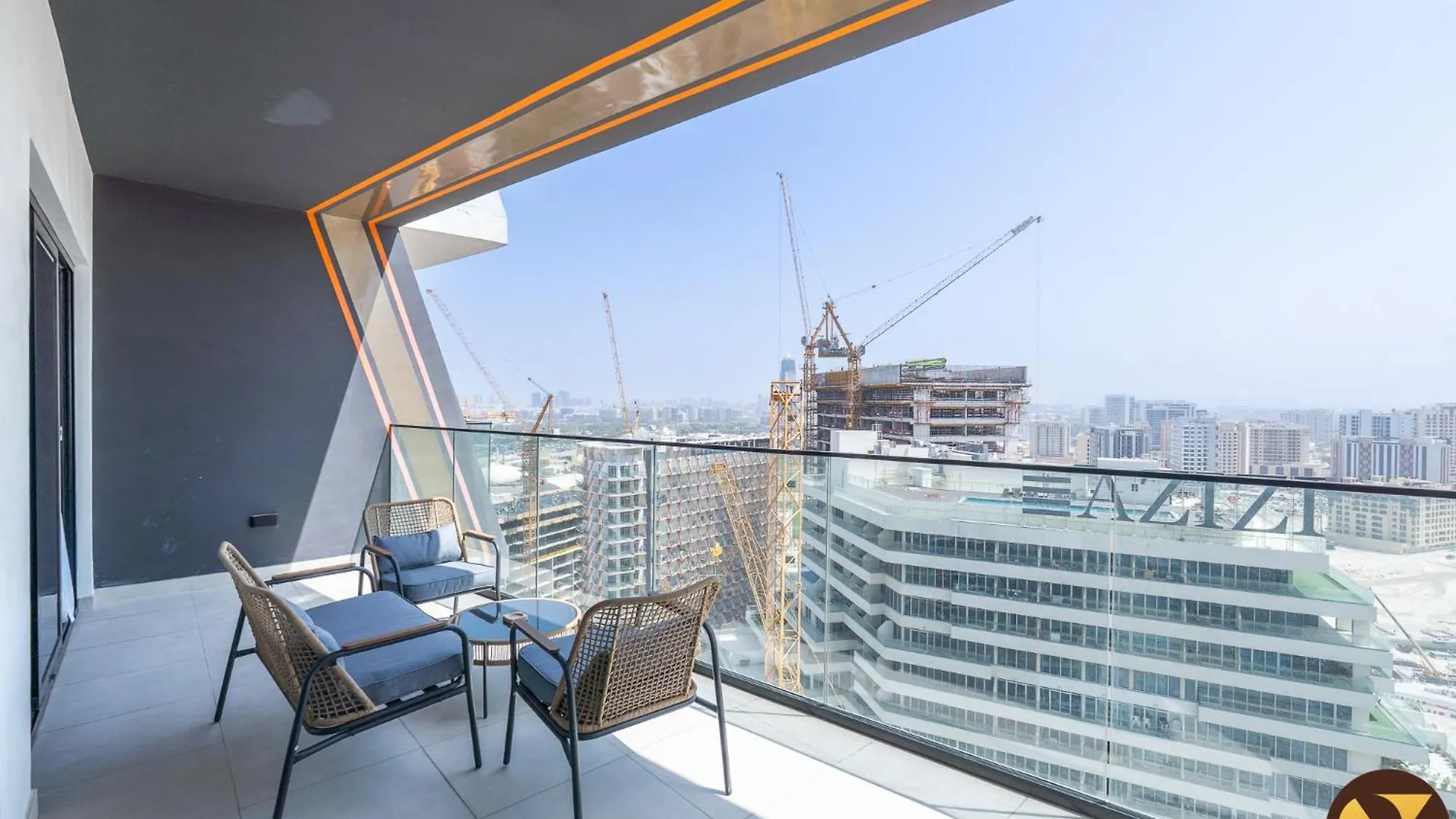 公寓 Vogue Spacious Brand New Three Bedroom Located Binghatti Creek, Smart Home With Creek Harbour View & Big Balcony 迪拜 阿拉伯联合酋长国