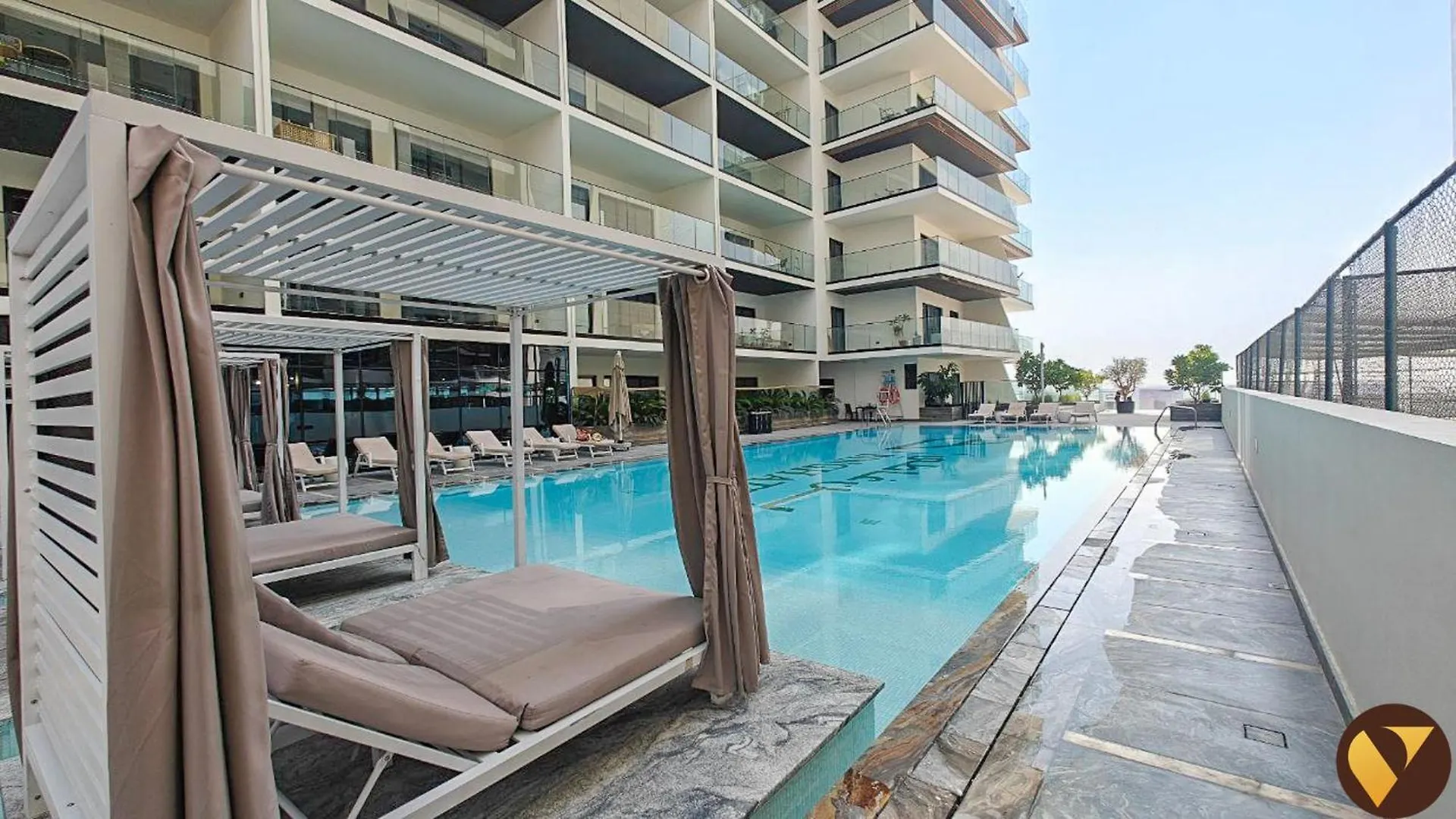 Vogue Spacious Brand New Three Bedroom Located Binghatti Creek, Smart Home With Creek Harbour View & Big Balcony 迪拜