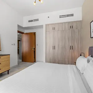 Apartment Unlock Waters Edge, Dubai